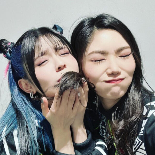 Tsumugi Risa & RAYCHELL